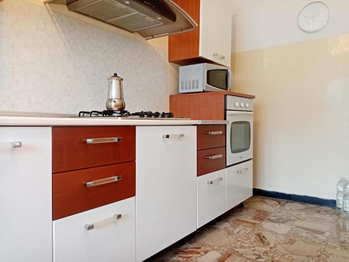 Casa Vacanza! A 50M Dal Mare! Бордигера Экстерьер фото