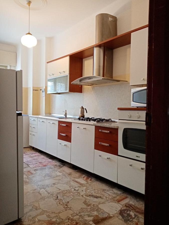 Casa Vacanza! A 50M Dal Mare! Бордигера Экстерьер фото